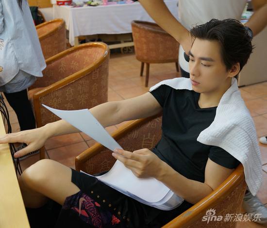 广厦男篮发布备战花絮，集结日完成体检，社区盾任务艰巨，身体对抗强度拉满的简单介绍