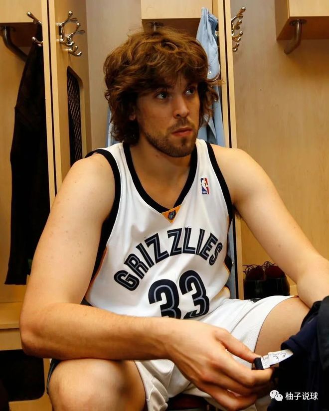 开云官方网站-包含孟菲斯灰熊内部会议纪要流出——赛前队长鼓劲；全明星赛使命明确；纪律约束更严格的词条