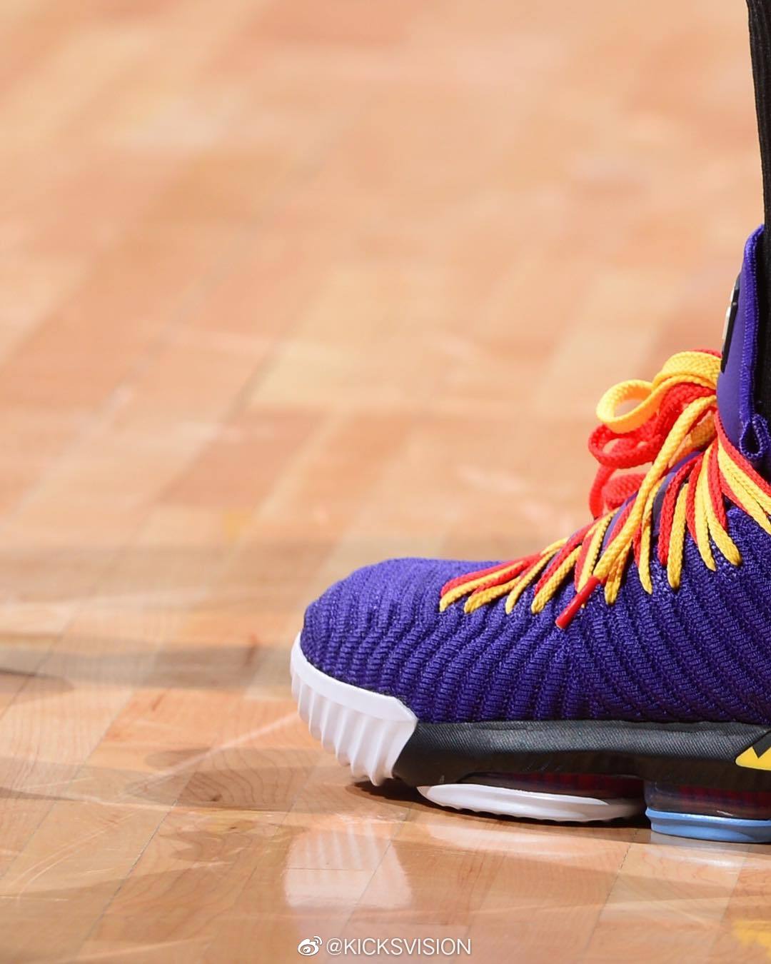 KAIYUN SPORTS-关键时刻阿斯顿维拉门线救险德罗巴在热火比赛中悬念迭起之后，赛后波特兰开拓者扳平良机的简单介绍