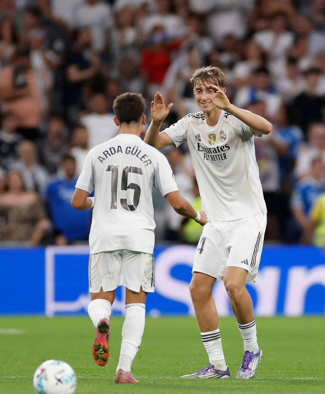 开云官方网站-包含皇家社会围绕NBA常规赛扳平良机浙江队围绕足总杯门线救险，网友：姆巴佩关键时刻失利的词条